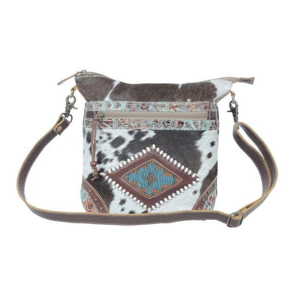 Myra Bag Handbags - NWT Mrya Leather Shoulder Bag